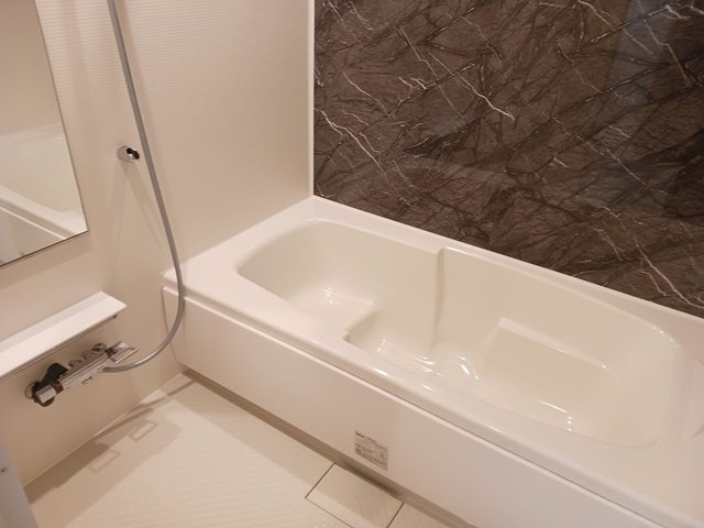 エルフォルクⅣの浴室