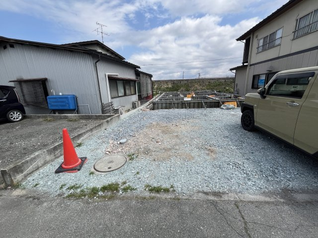 東村山郡山辺町大字山辺2241-20の前面道路含む現地写真