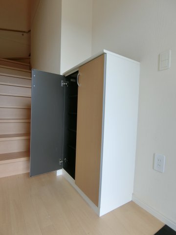 フィオーレ　新開の収納
