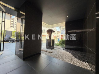 【エントランス】 | 建物の内部です