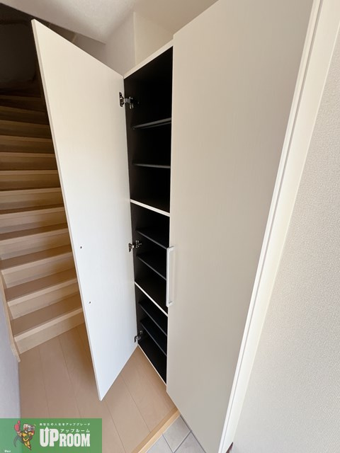 サン　フローラＭＰの収納
