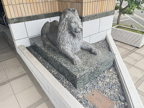 ライオンズマンション段原河畔公園のその他|ライオン像　※2022年4月撮影