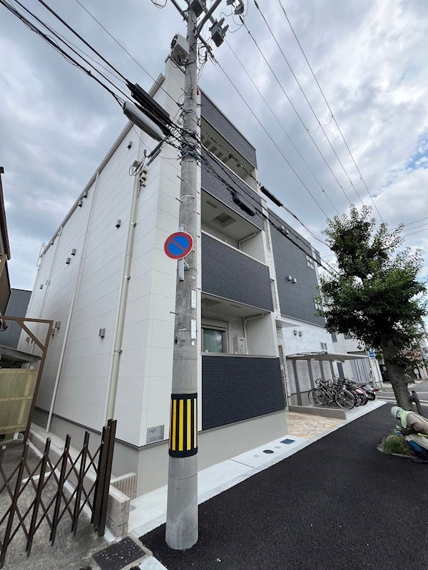 フジパレス阪神尼崎の外観|おしゃれな外観です