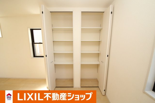 久喜市青葉三丁目　中古戸建の収納|１階LDK