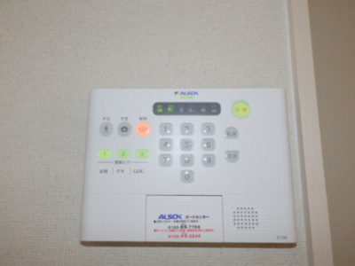 【セキュリティ】 | グランルミエール | 反転間取り別部屋写真です。