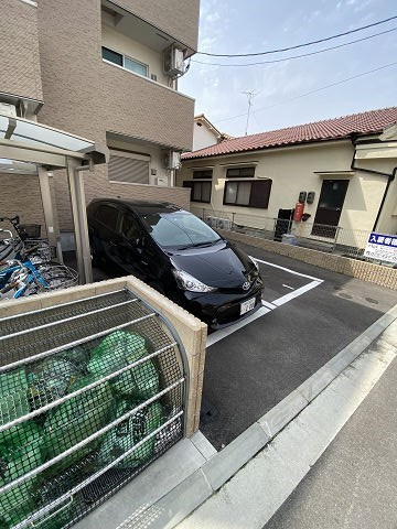 フジパレス塚口本町Ⅰ番館の駐車場|駐車場です