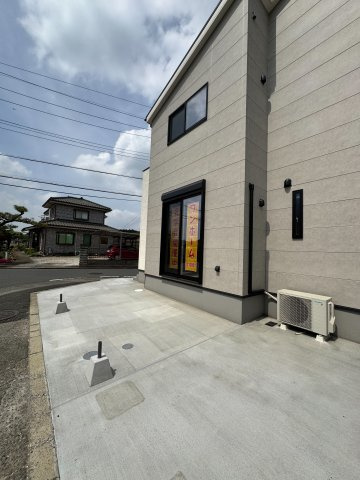 入間市野田新築戸建の駐車場|駐車スペース♪2台駐車可能（車種による）