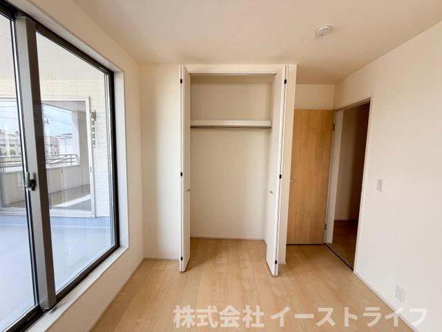 【新築戸建】　いわき市泉町滝尻第2　全8棟の収納|同社施工写真　各居室に収納が付いているので困りません