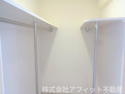 【収納】 | バンガーデン | ウォークインクローゼット