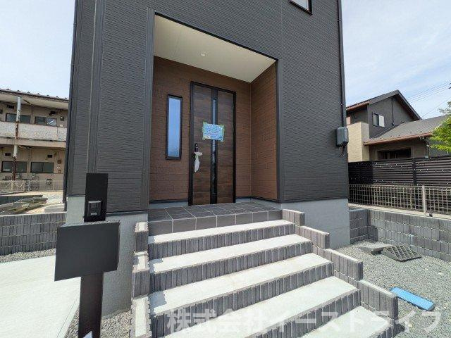 【新築戸建】　いわき市平塩第1　全2棟　長期優良住宅の駐車場|同社施工写真　カースペースです。