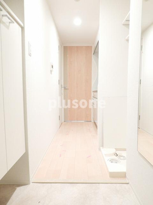 【玄関】 | SERENiTE本町reflet