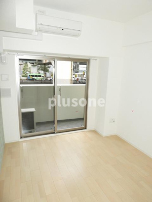 【居間・リビング】 | SERENiTE本町reflet