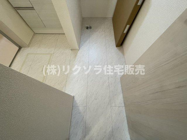 長尾東町3丁目　新築一戸建ての脱衣所|床下収納付き
■物件内覧・資金計画相談・住宅ローン相談、リフォーム相談、お問合せ受付中■
※当日・翌日のご内覧、ご相談はお電話でのお問合せがスムーズです！