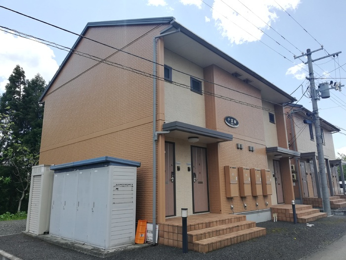 千富館　東館の外観