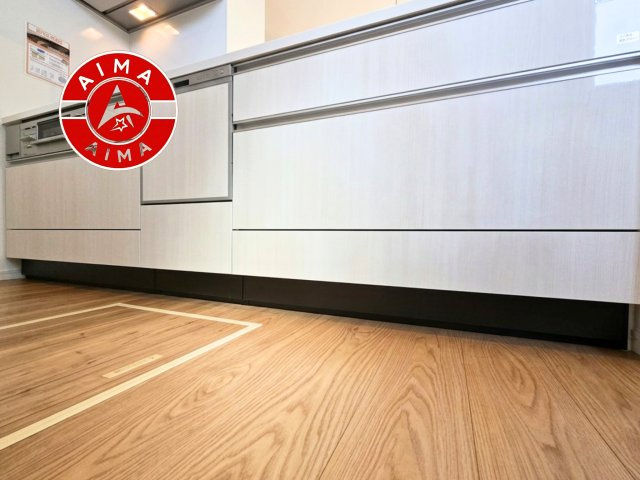 福岡市南区和田4丁目第1-3棟（1号棟）の内観：施工例|キッチン。グリル・食器洗い乾燥機・浄水器も完備。