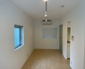 新品家具付きマンション神宮前1(KaGood東京)の洋室