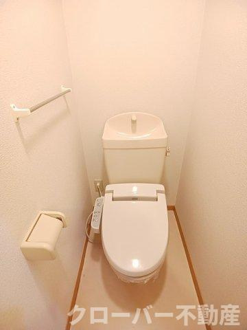 カンフォタブル　クォーターのトイレ