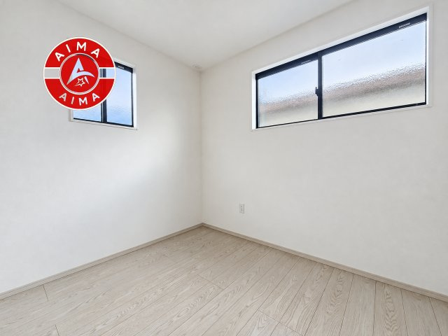 福岡市南区和田4丁目第1-3棟（3号棟）の内観：施工例|落ち着いた色調の洋室です。