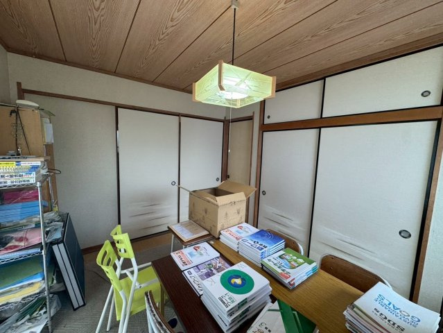 -三丁目不動産-　深谷市栄町　東南角地の和室