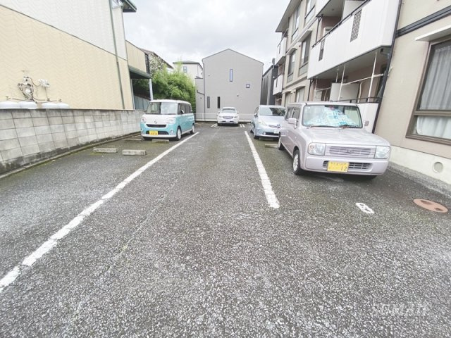 第2グリーンハイツの駐車場|駐車場です☆