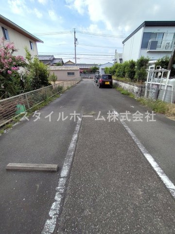 シティハイツWAKAGOⅡの駐車場