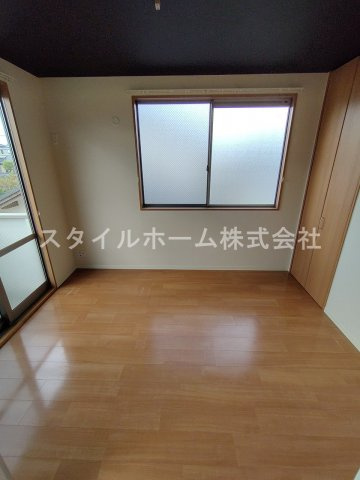 シティハイツWAKAGOⅡの居間・リビング