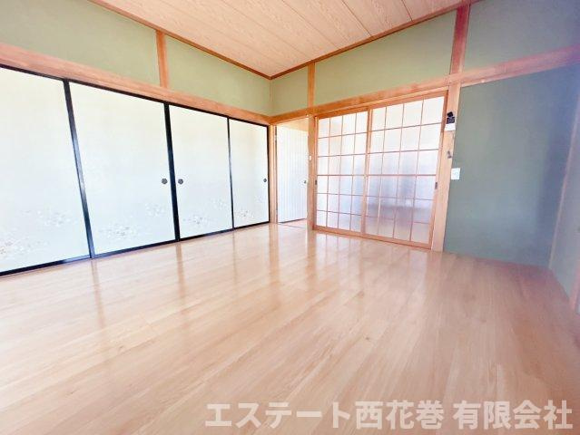 大石アパートの洋室