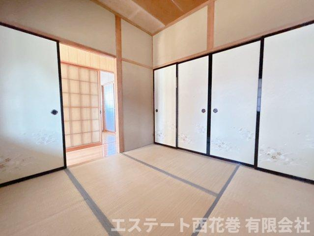 大石アパートの和室