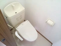 コンパクトで使いやすいトイレです