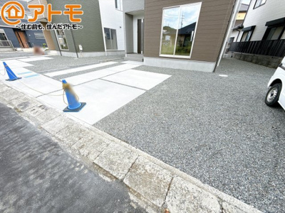 【駐車場】 | 清水区横砂中町4期　新築戸建　2号棟 | 並列4台の駐車スペースです♪