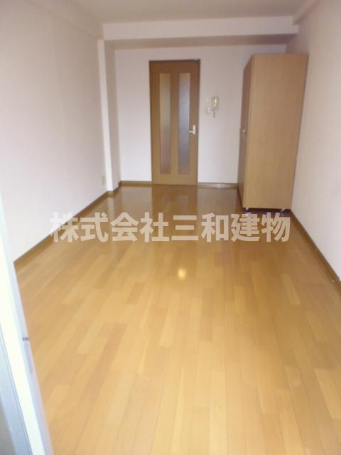 アビターレＫの居間・リビング|同タイプ別号室参考写真