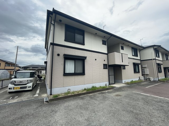 ベガ堀町C棟