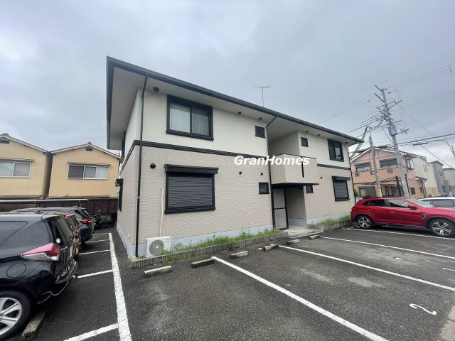ベガ堀町C棟