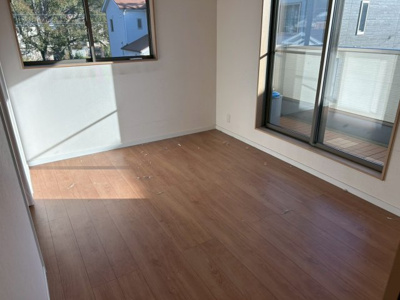 【洋室】 | 紀三井寺戸建て | 使い勝手のいい洋室です
