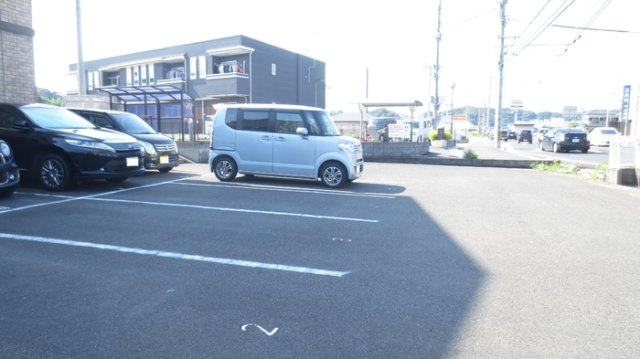 【駐車場】