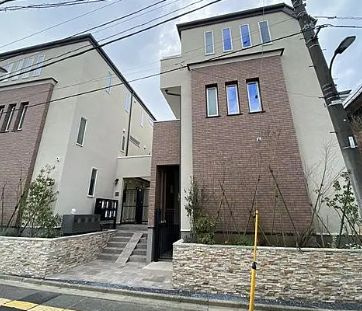 【外観】 | ポルタ・フォルトゥーナ | 外観は落ち着いています
