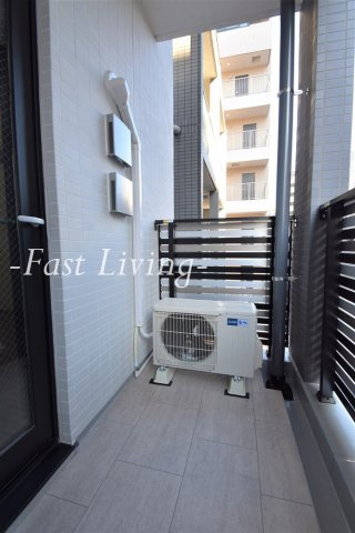 グランジット大手町のバルコニー