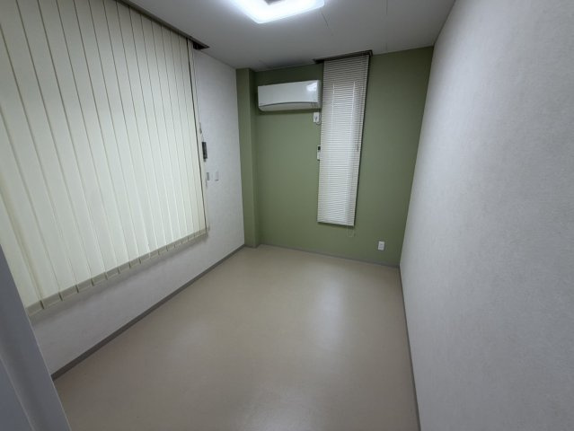 伊勢原三丁目店舗の内装