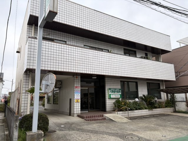 伊勢原三丁目店舗
