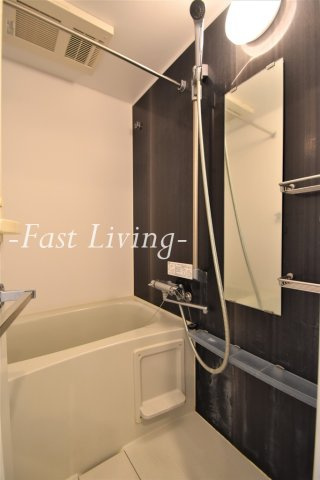 クレイシア秋葉原ラグゼスウィートの浴室