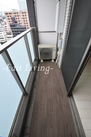 クレイシア秋葉原ラグゼスウィートのバルコニー