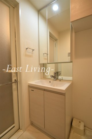 クレイシア秋葉原ラグゼスウィートの洗面所