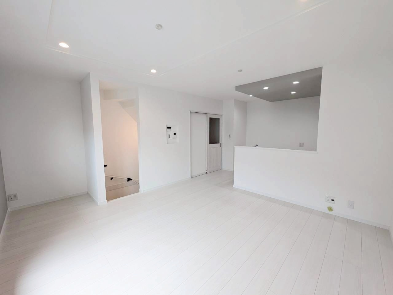 西京極河原町　１０号地の居間・リビング