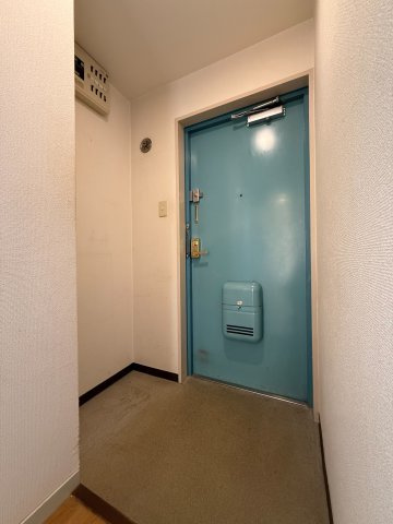 グランド・ハウス・プラムの玄関