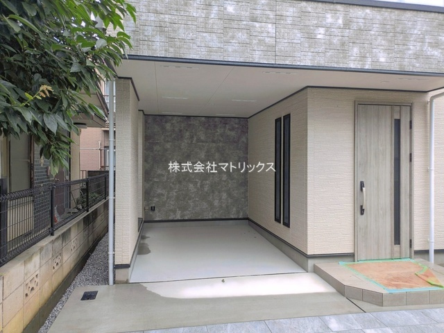 板橋区大山金井町　LDK22帖超　車庫付×省エネ住宅の区画図