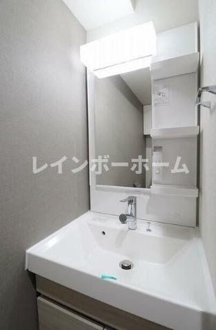 アルファコート五反野の独立洗面台