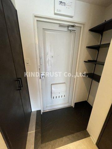 シティコーポ中崎の玄関|シンプルで使いやすい玄関です