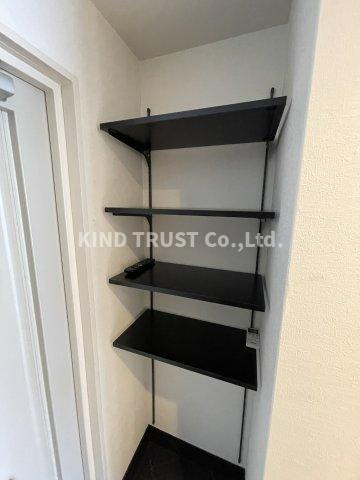 シティコーポ中崎の収納|こまごまとしたものを収納できそうですね