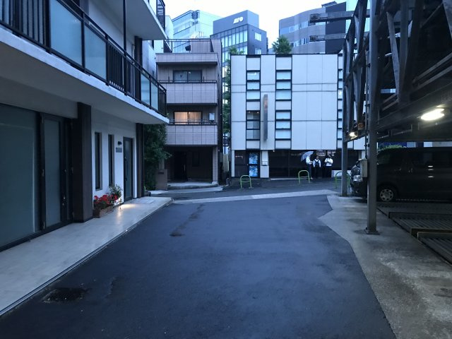麻布台徳井ビル