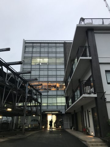 麻布台徳井ビルの外観